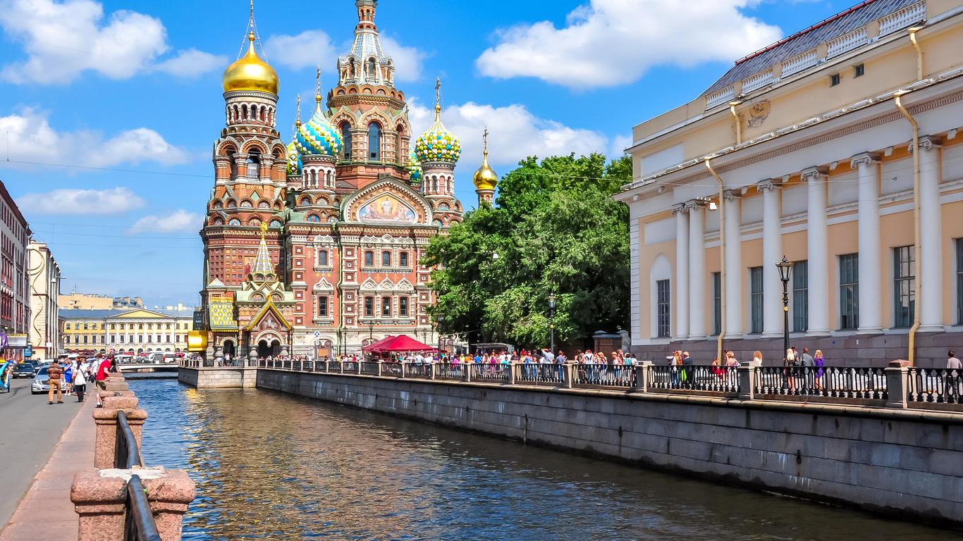 Flights to Saint Petersburg