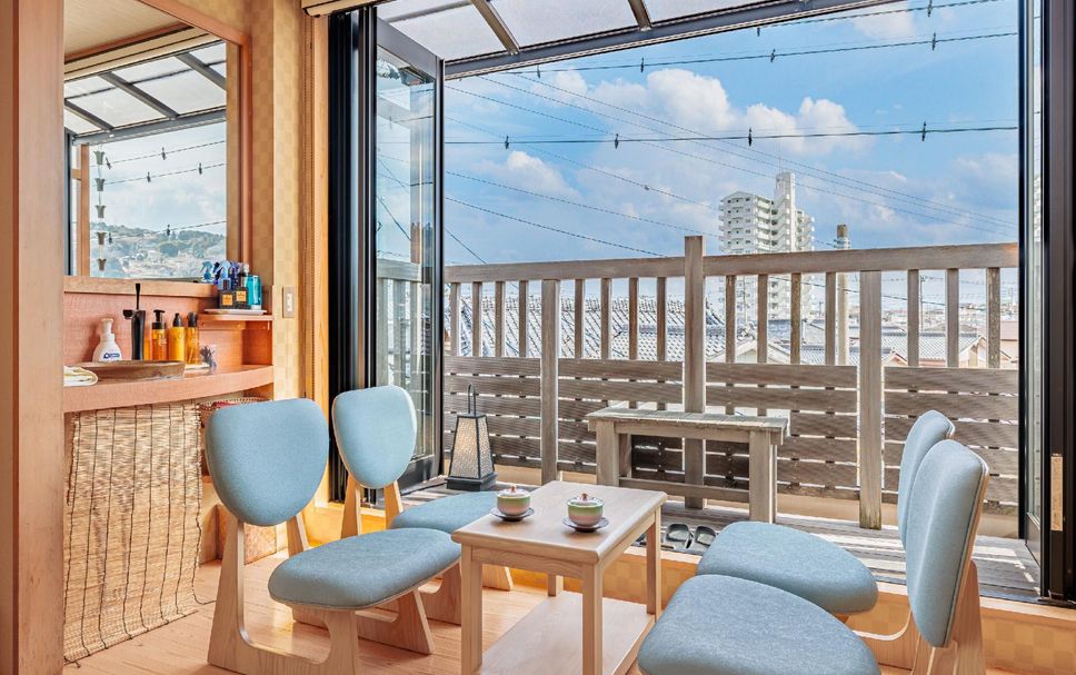 Balcony Photo