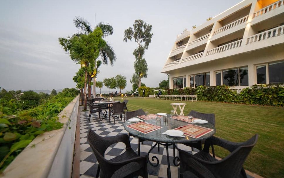 Hotel Hilltop Palace in Udaipur, India from ₹ 2,296: Deals, Reviews