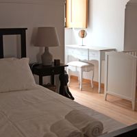 Hostbell Rooms & Suites